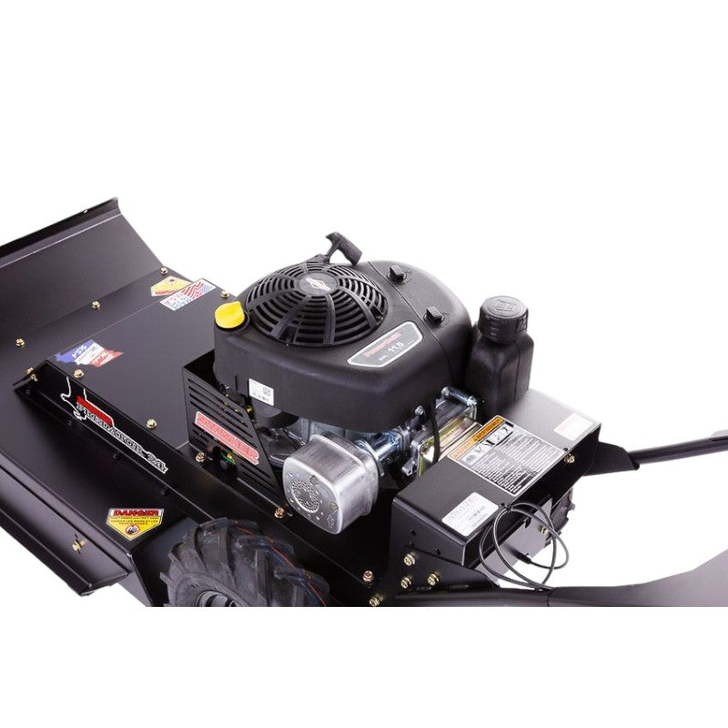 Close up of 11.5 HP 344cc Briggs and Stratton recoil start engine on Swisher WRC11524BS