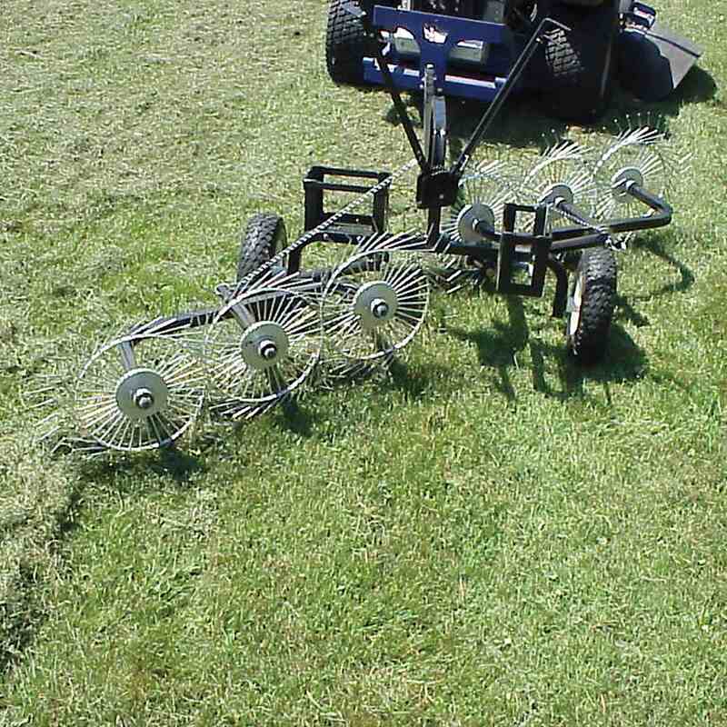 Strongway Inline Acreage Rake - 55 In. 6 Tine Reels