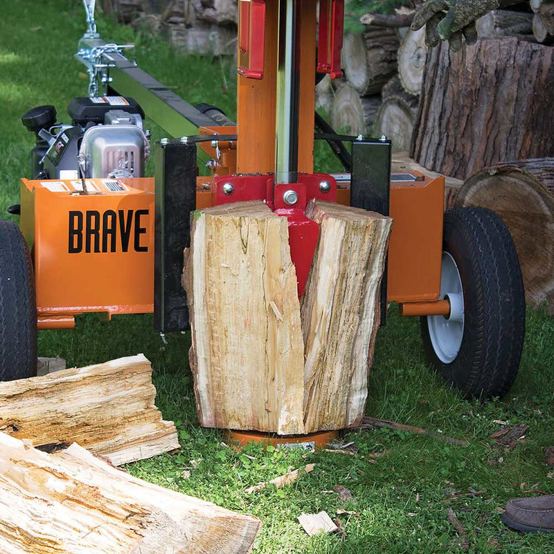 Brave VH1724GC 24 Ton Log Splitter Powered by Honda GC160 splitting the log in half while in vertical position